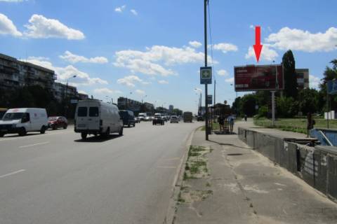 Призма A в Киеве, 6x3  Братиславська вул.7б (ринок "Юність", супермаркет "АТБ", Інститут серця МОЗ України), в напрямку ст.метро "Чернігівська" - 136198 фото 1