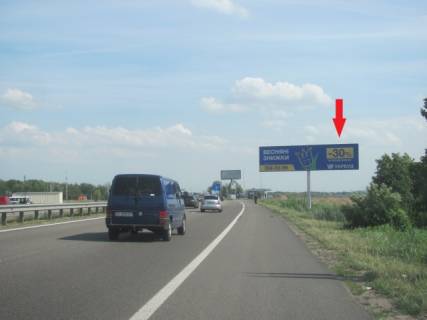 Билборд A в Київських трасах, 6x3  Новообухівська траса (Дніпровське шосе), в напрямку з м. Київ, 300 м.. після ТЦ"Мегамаркет", "Мануфактура" ,600 м. ЖК Нова Конча Заспа, правий фото 1