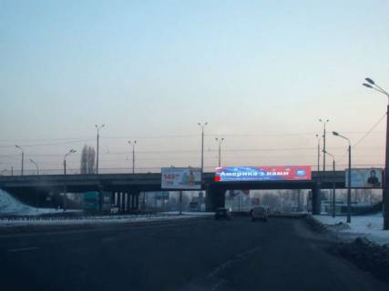 Нестандарт A в Киеве, 2x16  Богатирська вул., Лугова вул. фото 1