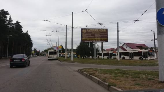 Билборд A в Кропивницкий (Кировоград), 6x3  Короленка вул. (На роздільнику), (100м. До АЗС "ОККО") в'їзд в місто з Черкас фото 1