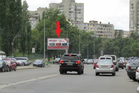 Призматрон, Призма B у Києві, 6x3  Сверстюка Є.вул.(Раскової М. вул.) навпроти буд. № 15 (Приват Банк, "Український професійний Банк", Нова Пошта, Рошен), в напрямку метро Лівобережна - 182557 Фото 1