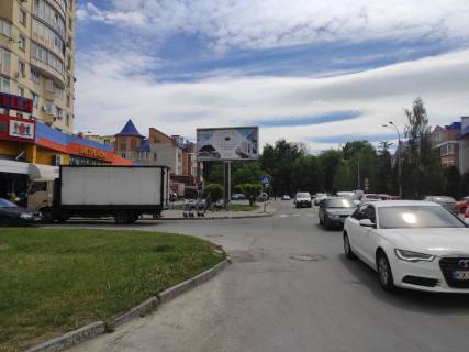 Призматрон, Призма B у Вінниці вул. Академіка Ющенка, 20, Б - 465915 Фото 1