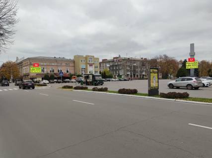 Видеоборд A у Кременчуці, 15с, 12раз/час  вул. Соборна, 16 (пл. Незалежності) - 464120 Фото 1
