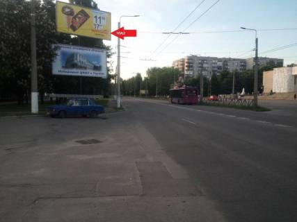 Білборд, Бігборд (Борд)  A у Кременчуці, 3x6  просп. Лесі Українки ( 50 років Жовтня), район палацу «Нафтохімік» Фото 1