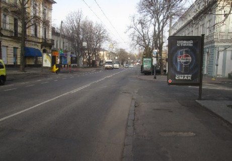 Сiтiлайт B у Одесі, 1.8x1.2  Строкатої Ніни вул. (Буніна)., 30 B Фото 1