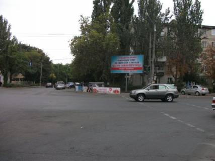 Білборд, Бігборд (Борд)  A у Одесі Ген.Петрова Космонавтів №17 А Фото 1