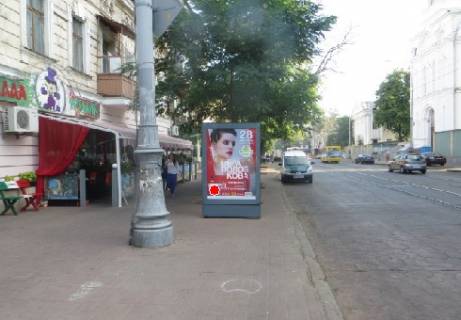 Сiтiлайт B у Одесі, 1.8x1.2  Преображенська вул., 55, Базарна вул. Фото 1