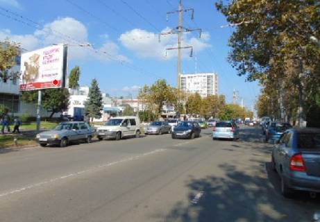Билборд B в Одессе, 3x6  Космонавтів вул., 34 фото 1
