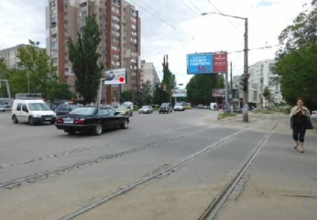 Билборд B в Одессе, 3x6  Іцхака Рабіна вул. - Малиновського вул., 71 фото 1