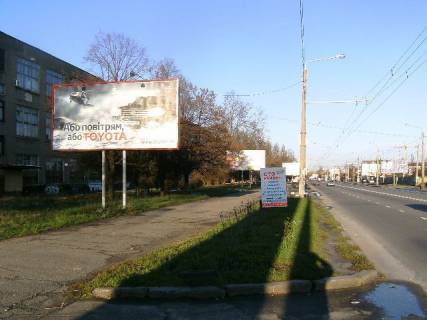 Билборд B в Одессе Комарова №12 В фото 1