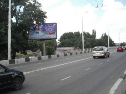 Билборд B в Одессе, 3x6  Іванівський міст - Мельницька вул., з центру фото 1