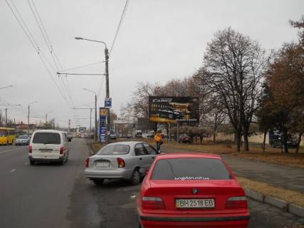 Билборд A в Одессе Комарова №12 А фото 1