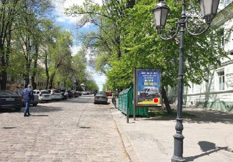 Ситилайт A в Одессе, 1.8x1.2  Дерибасівська вул., 8 - Пушкінська вул. фото 1