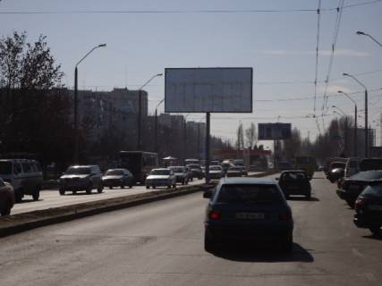 Билборд B в Одессе пр-т Небесной Сотни №47/3 В фото 1
