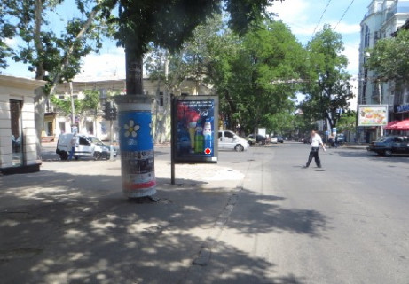 Ситилайт A в Одессе, 1.8x1.2  Троїцька вул., 35 - Рішельєвська вул. А фото 1