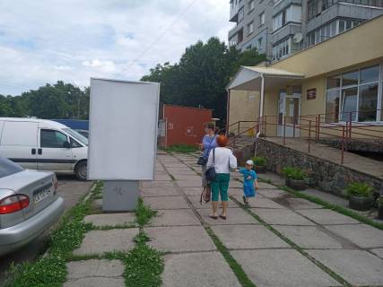 Ситилайт A в Умане вул. Горького 32/6 фото 1