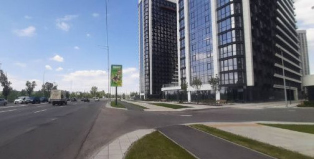 Бэклайт A в Киеве, Нестандарт  Дніпровська наб. - Здолбунівська вул. фото 1