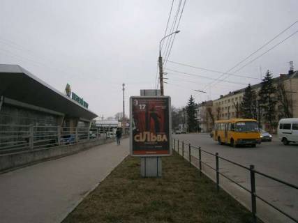 Беклайт B у Тернополі, 1.2x1.8  Злуки просп. - Збаразька вул., 18 Фото 1