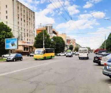 Скроллер B в Виннице, 2.3x3.14  Коцюбинського просп., 42 - Олександра Довженка вул. (Ленінградська вул.) - 480462 фото 1