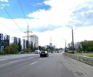 Білборд, Бігборд (Борд)  B у Києві, 3x6  Братиславська вул., 16 Фото 1