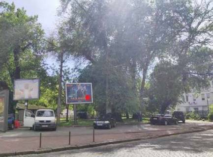 Бэклайт B в Одессе, 2.3x3.14  Італійський бульв., 11 (навпроти), (BackLit) фото 1