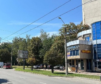 Скролер, Скрол A у Чернівцях, 2.3x3.14  Сергія Скальда вул., 10 - 663581 Фото 1