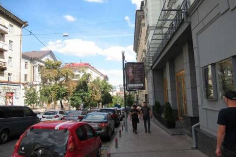 Беклайт A у Києві, 1.2x1.8  Прорізна вул., 17 Фото 1