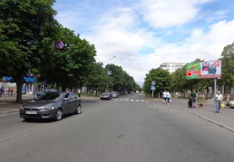 Билборд A в Чернигове, 3x6  Всіхсвятська вул., 2 фото 1