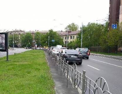 Сiтiлайт B у Києві, 1.04X1.7  Генерала Алмазова вул., 2 Фото 1