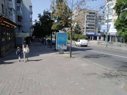 Бэклайт B в Ровно, 1.2x1.8  Соборна вул., 13 (№1) фото 1