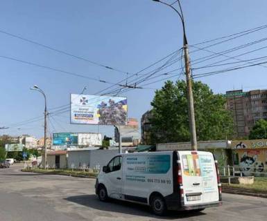 Билборд A в Херсоне, 3x6  Каховська пл. фото 1