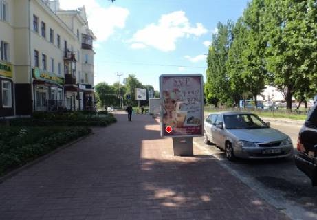 Бэклайт B в Чернигове Миру просп., 26 фото 1