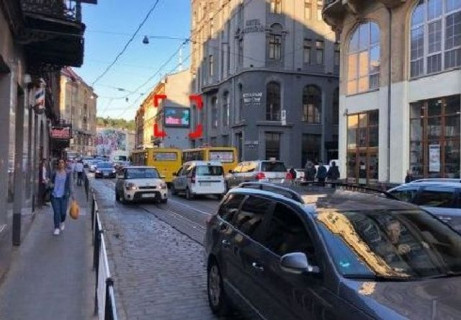 Видеоборд A в Львове, 2.3x3.14  Городоцкая ул., 13 - 640403 фото 1