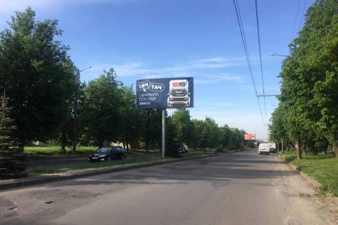 Билборд A в Луцке, 3x6  Єршова вул. , роздільник (2) фото 1