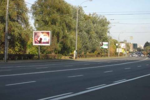 Бэклайт B в Васильевке, 2.3x3.14  Лобановського Валерія просп. (Червонозоряний просп.), 116 (в направл. Деміївської пл.) фото 1