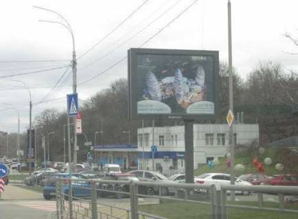 Скроллер A в Киеве, 2.3x3.14  Миколи Міхновського бульв. - Болсунівську вул. (Сергія Струтинського вул.),  IQ-центр, ; №1 - 272760 фото 1