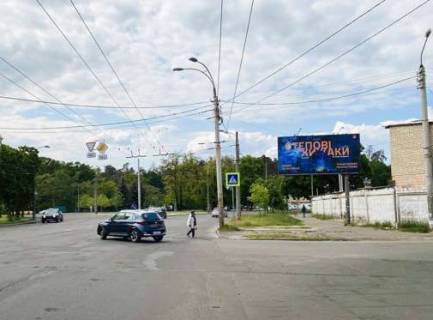 Білборд, Бігборд (Борд)  A у Києві, 3x6  Свободи просп., 28 Фото 1