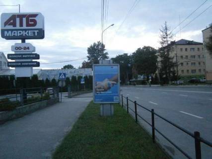 Беклайт B у Тернополі, 1.2x1.8  Злуки просп. - Збаразька вул., 18 Фото 1