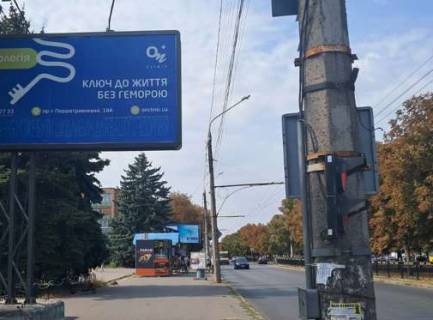 Билборд B в Полтаве, 3x6  Соборності вул. - Симона Петлюри вул. фото 1