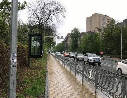 Сiтiлайт B у Києві, 1.04X1.7  Льва Толстого вул., 35-39 (напроти) Фото 1