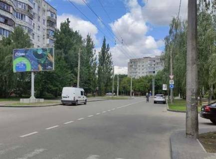 Білборд, Бігборд (Борд)  B у Чернігові, 3x6  Доценка вул., 7а Фото 1