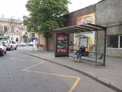 Бэклайт A в Одессе, 1.2x1.8  Льва Толстого пл. - Дьогтярна вул., 20 (остановка) фото 1