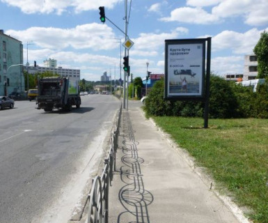 Скроллер A в Киеве, 1.2x1.8  Набережно-Лугова вул., 8 - Оленівська вул. - 623961 фото 1