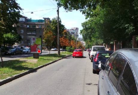 Бэклайт B в Киеве Льва Толстого вул., 23/1 фото 1