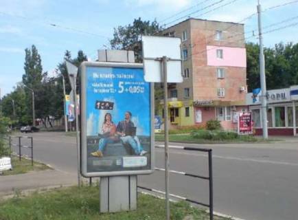 Ситилайт B в Полтаве, 1.2x1.8  Івана Мазепи вул., 8 (№1) фото 1
