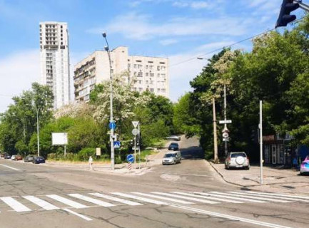 Скролер, Скрол A у Києві, 2.3x3.14  Володимира Брожка вул.— Монтажників вул. (на перехресті) - 654771 Фото 1