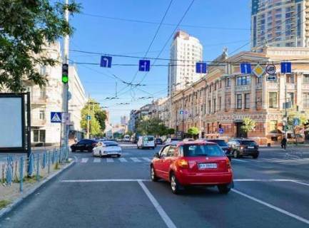 Скроллер A в Киеве, 1.2x1.8  Саксаганського вул., 135/13 - 478475 фото 1