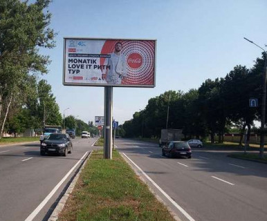 Призма A в Виннице, 3x6  Київська вул. (виїзд з міста в бік Києва, призма) - 653194 фото 1