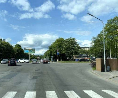 Призма A в Виннице, 3x6  Юності просп., 8 - Василя Порика вул. (Порика Василя вул.) - 654603 фото 1