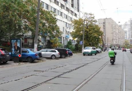 Беклайт B у Києві Дмитрівська вул., 24 Фото 1